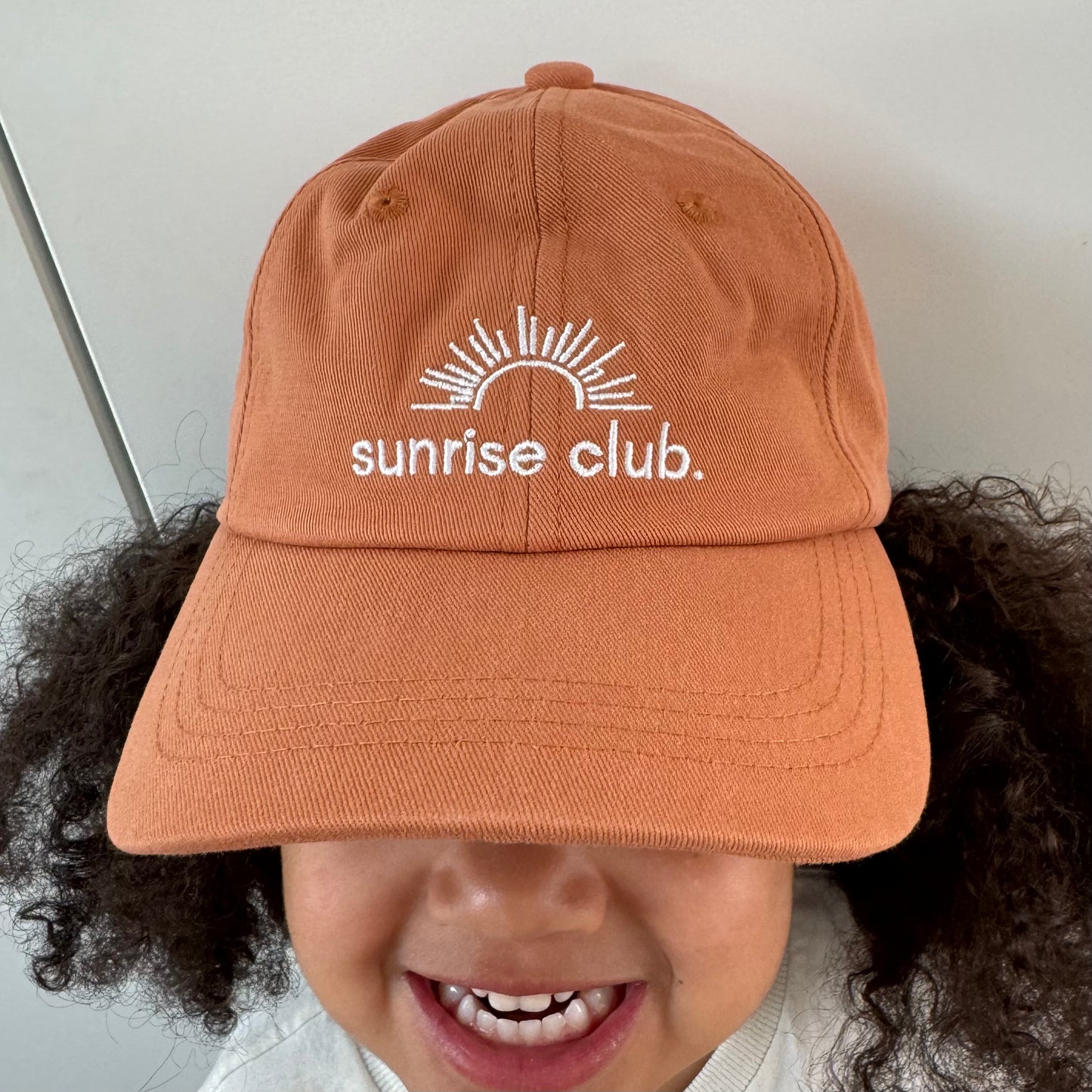 sunrise club cap | mini | brick
