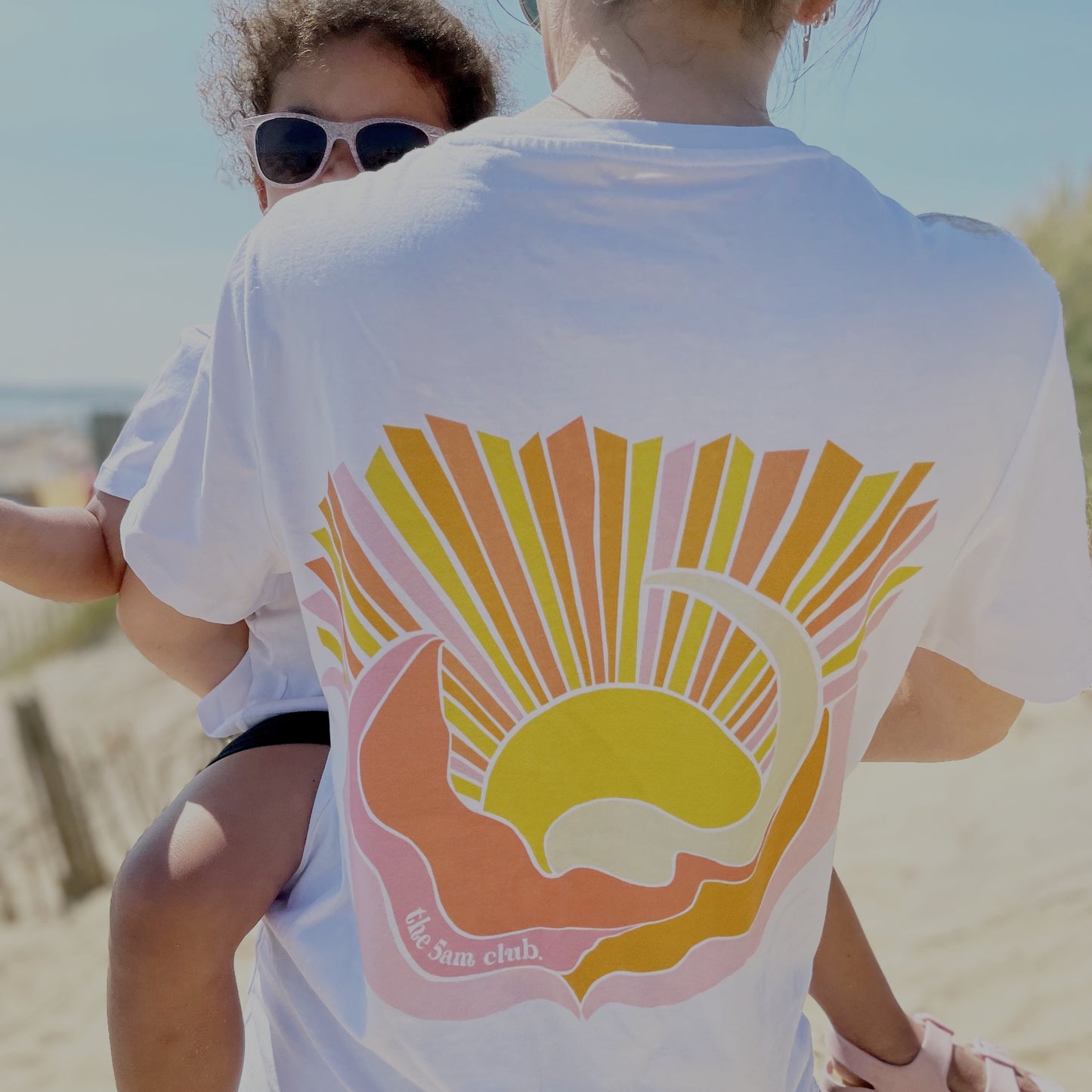 sunrise tee | mama | orange