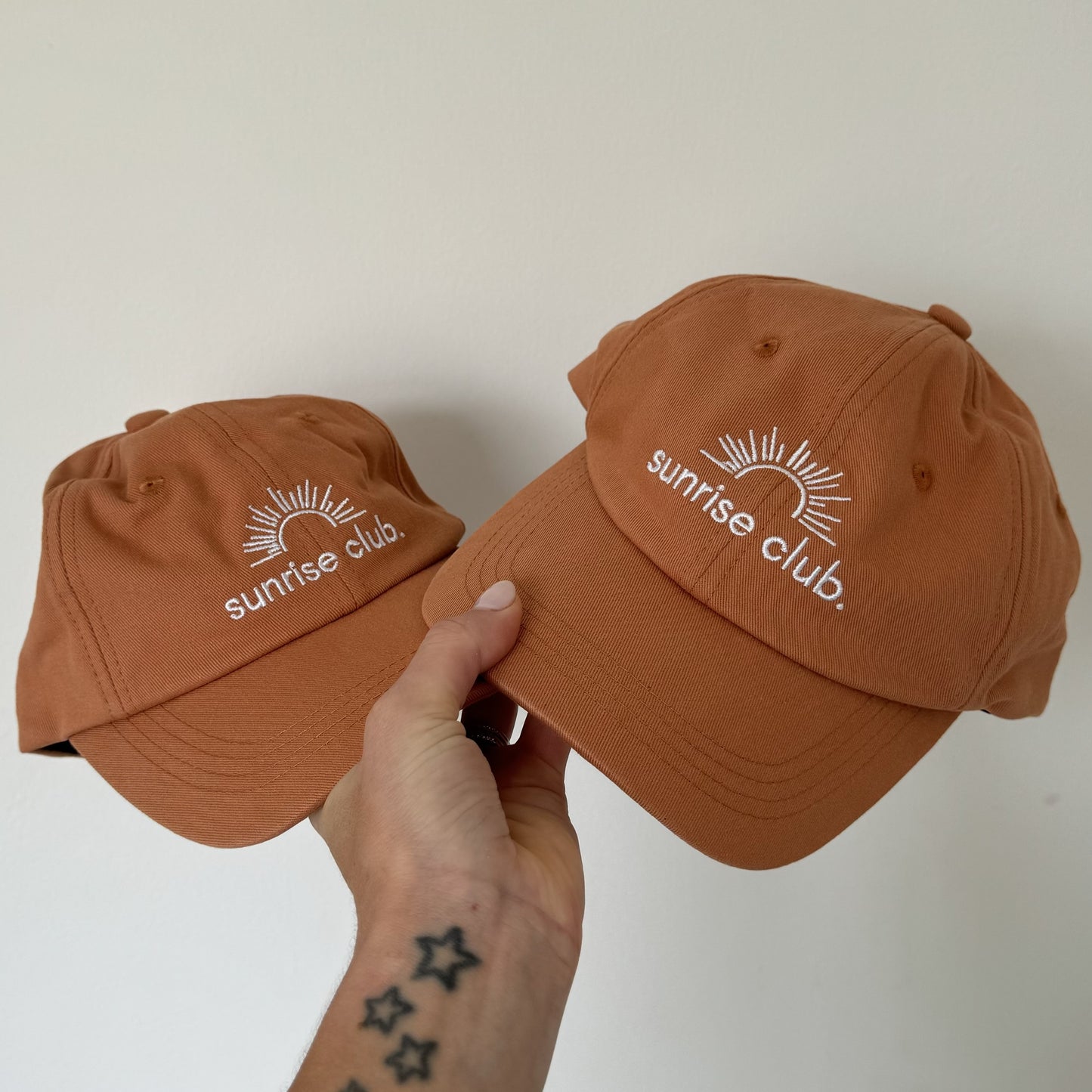 sunrise club cap | mini | brick
