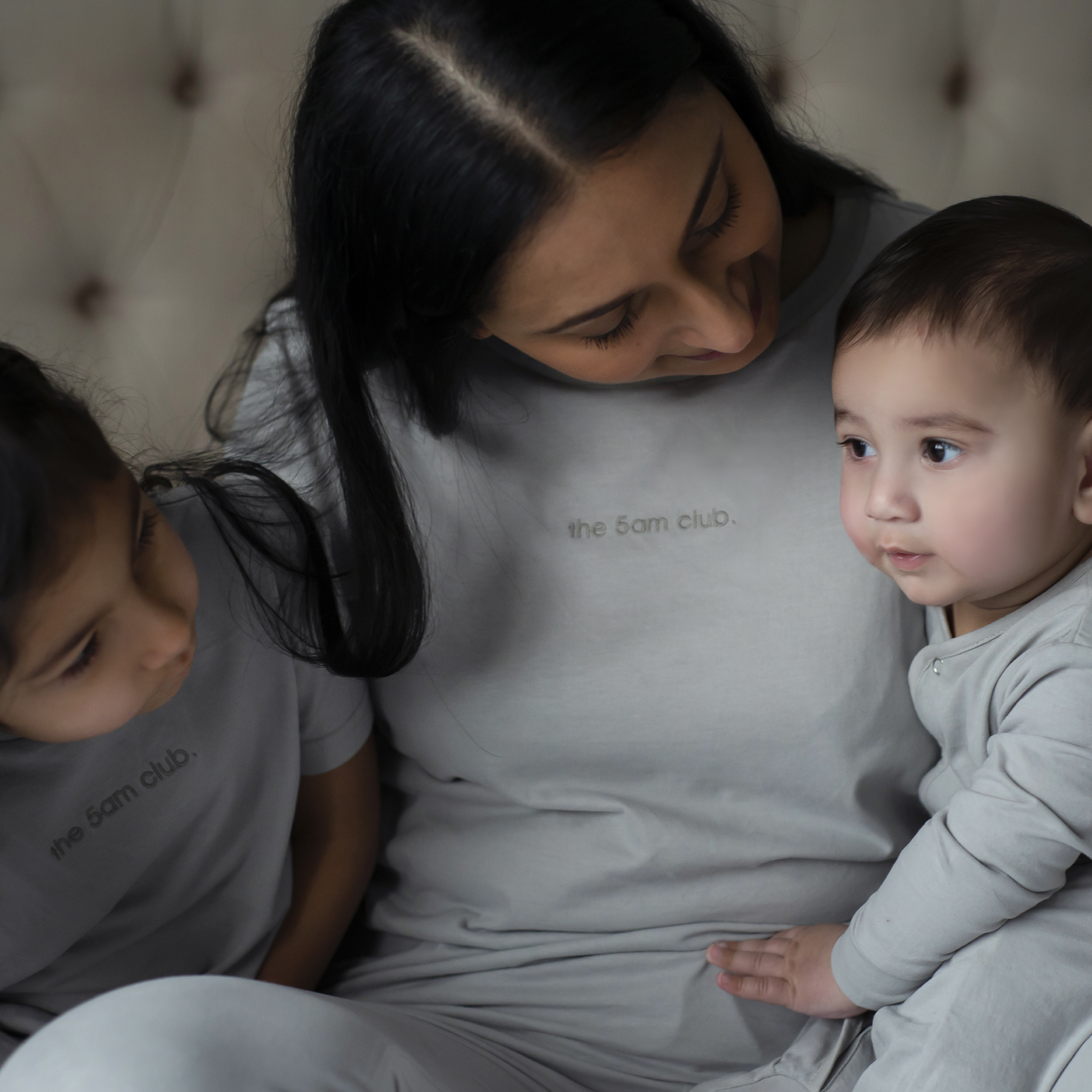 light grey long sleeve top from the 5am mama. The 5am club logo on the chest