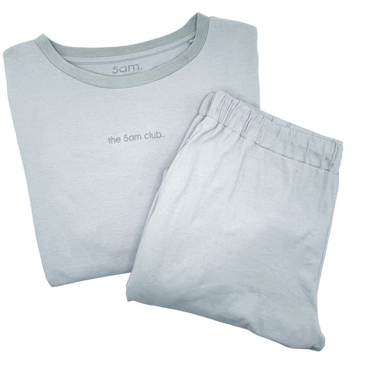 light grey womens lounge jogger with pockets