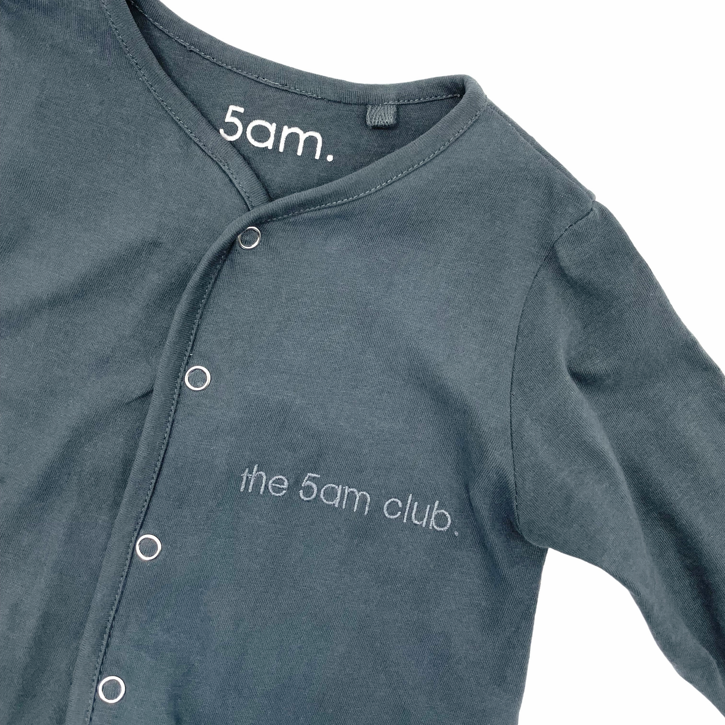 charcoal babygrow from the 5am mama with silver poppers and the 5am club logo